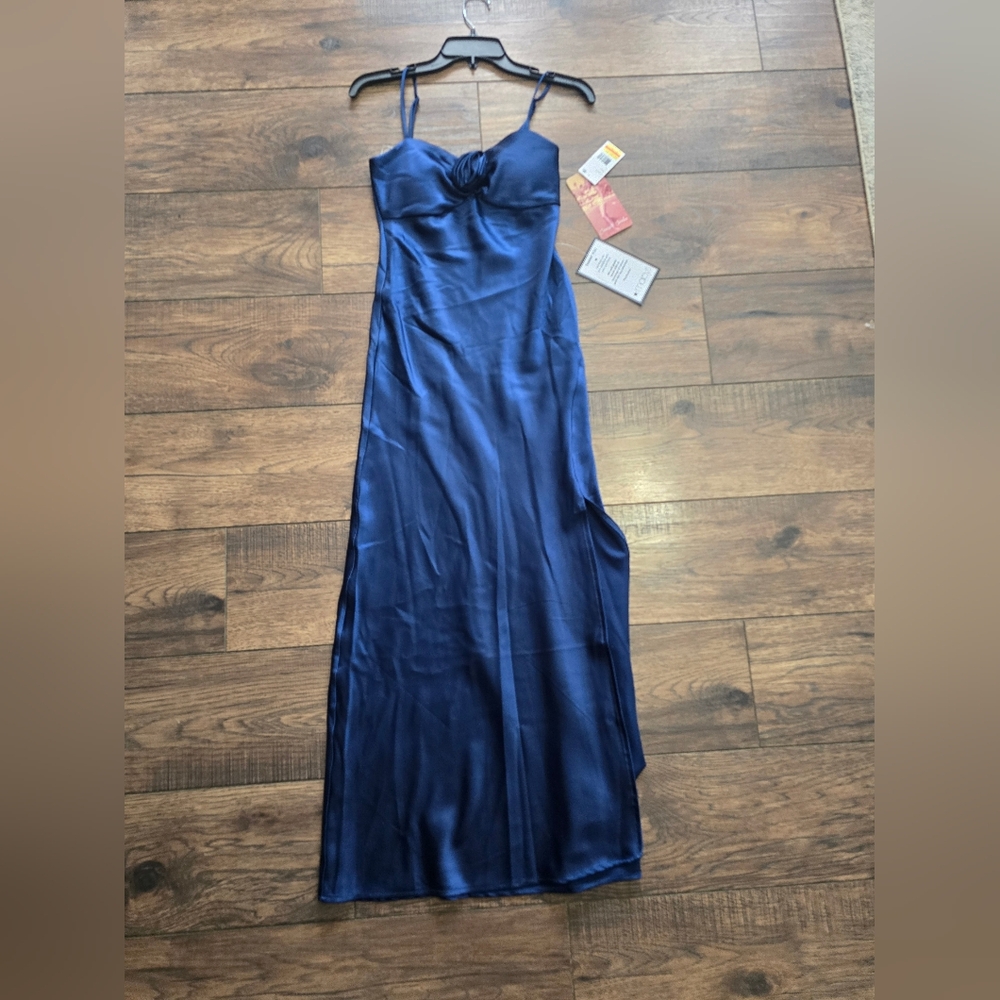 Elegant Blue Satin Evening Dress
